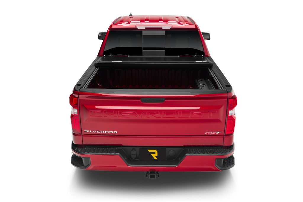 Undercover Ax12023 Tonneau Cover||uc_Armorflex_2019-Chevy-Red_Rear_03half_Rt.Jpg||93||u19ax12023||1531750