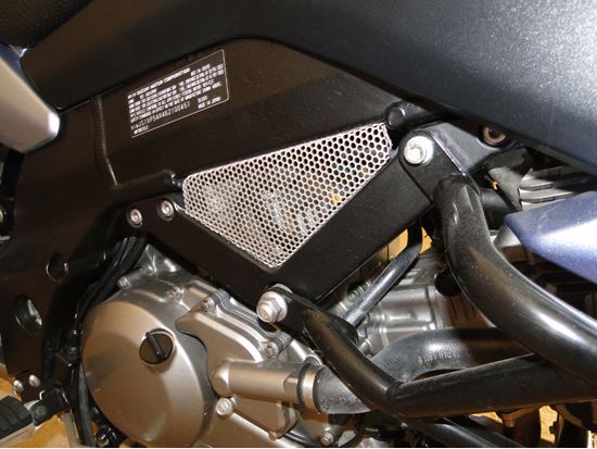 Helix Racing Products 005-1804 Grille Insert||005-1804_1.Jpeg||86||hlx51804||2254301