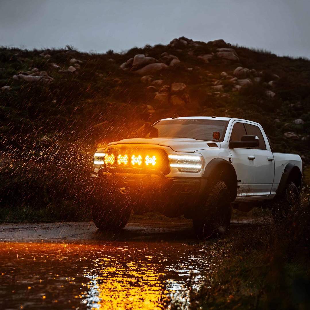 Kc Hilites 5208 Driving/ Fog Light Cover||5208_Cover_Grill_Shield_10.Jpg||94||k135208||1657606