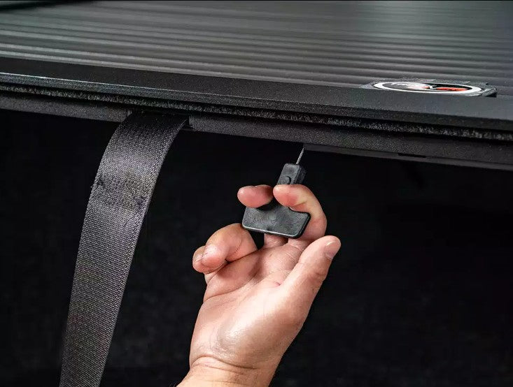 Truck Covers Usa Cr202mt Tonneau Cover||cr202mt_9.Jpg||94||tcucr202mt||2261358
