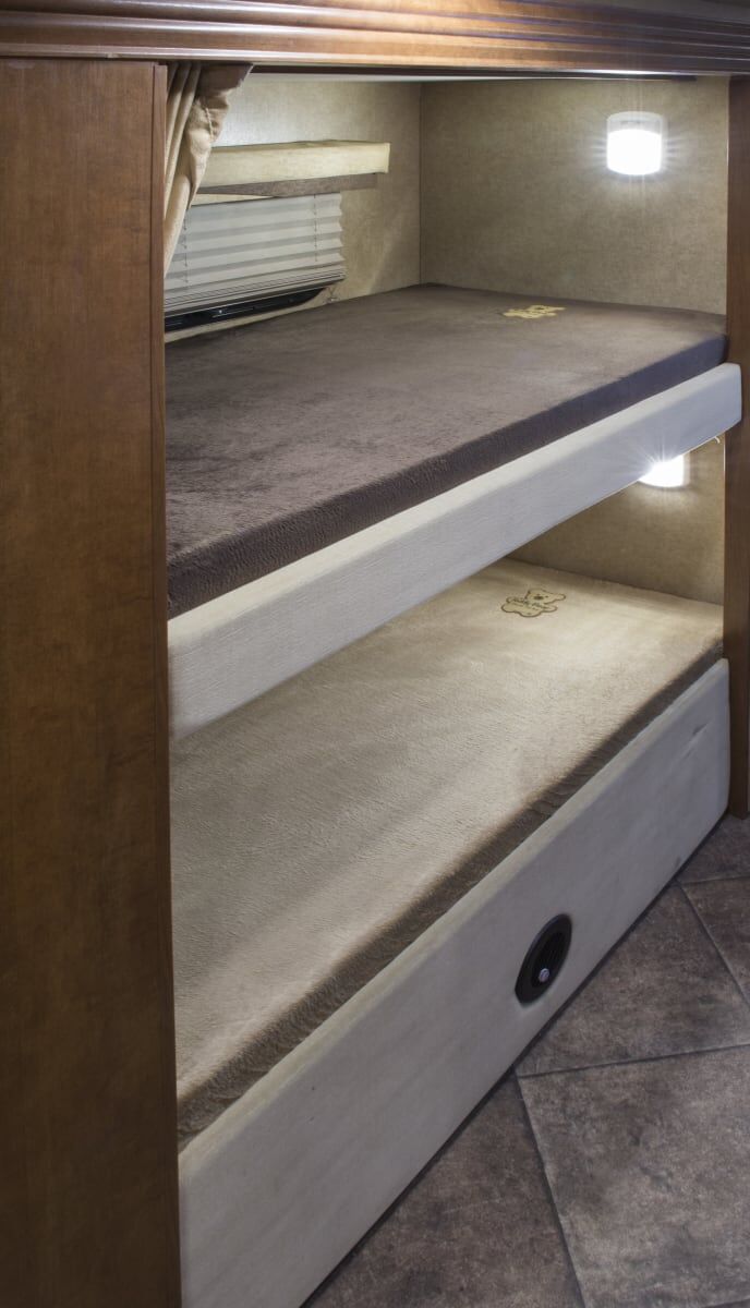 Product of Lippert Components 679294 Mattress Protector