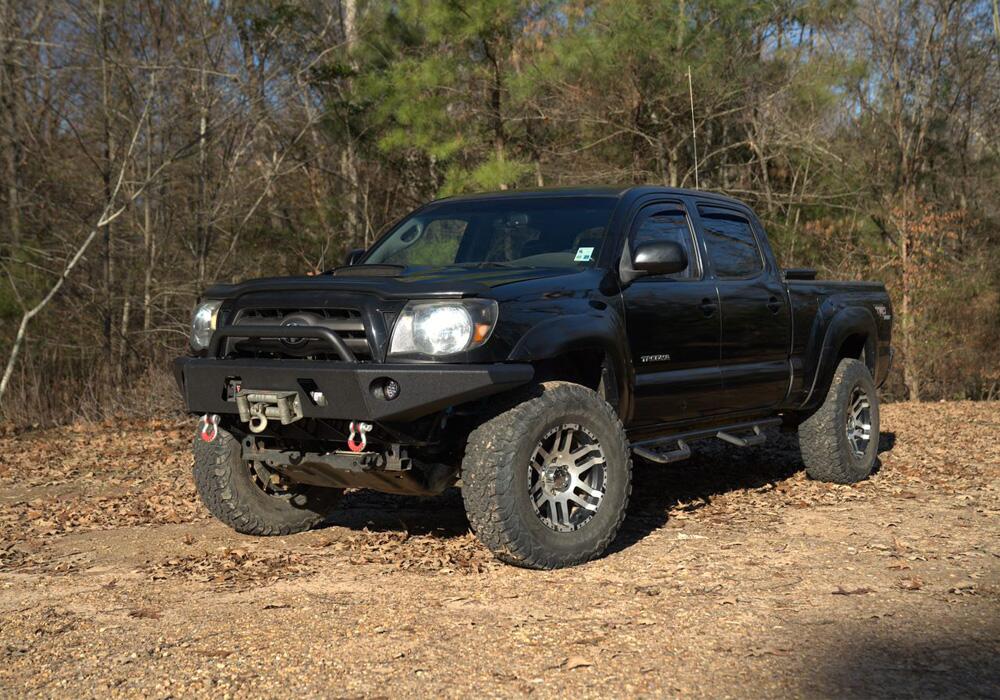 Product of Superlift K1012 Lift Kit Suspension