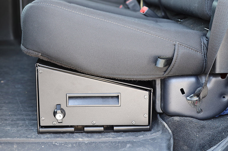 Dee Zee Dz701 Under Seat Storage Unit||dz701_5.Jpg||90||d37dz701||1779588