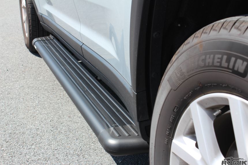 Product of Romik USA 21318419 RB2 Series Running Board