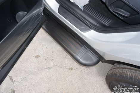 Product of Romik USA 22215419 RB2 Series Running Board