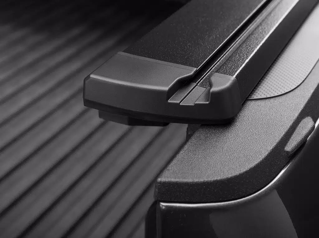 Retrax Eq0378-1 Tonneau Cover||eq0338_12.Jpg||95||rtxeq03781||1739994
