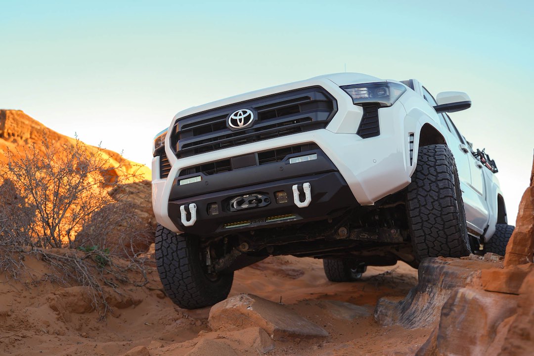 Dv8 Offroad Fbtt1-08 Bumper||2024-Toyota-Tacoma-Centric-Front-Bumper-Trail-Tested-1.Jpg||94||dv8fbtt108||1627332
