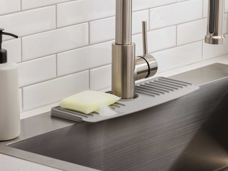 Weathertech (Usa) 8afau01gr Counter Mat||8afau01gr_4.Jpg||89||w248afau01gr||2268036