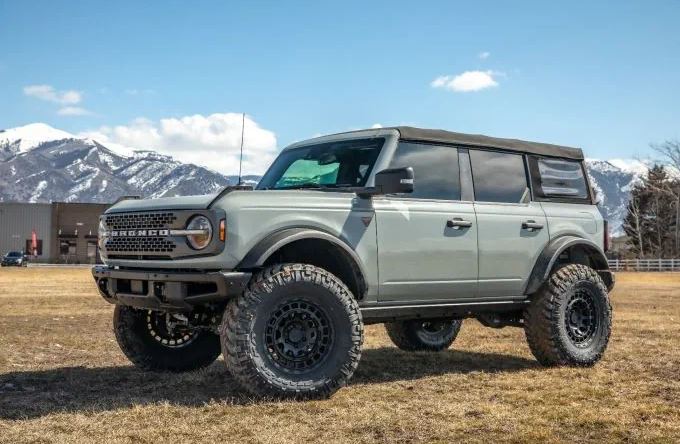 Product of ReadyLIFT 69-21400 Lift Kit Suspension