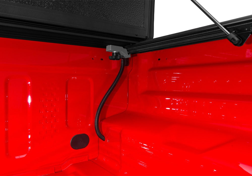 Undercover Fx31010 Tonneau Cover||uc_Flex_20jeep-Gladiator_Details_01-Draintube.Jpg||88||u19fx31010||1235546