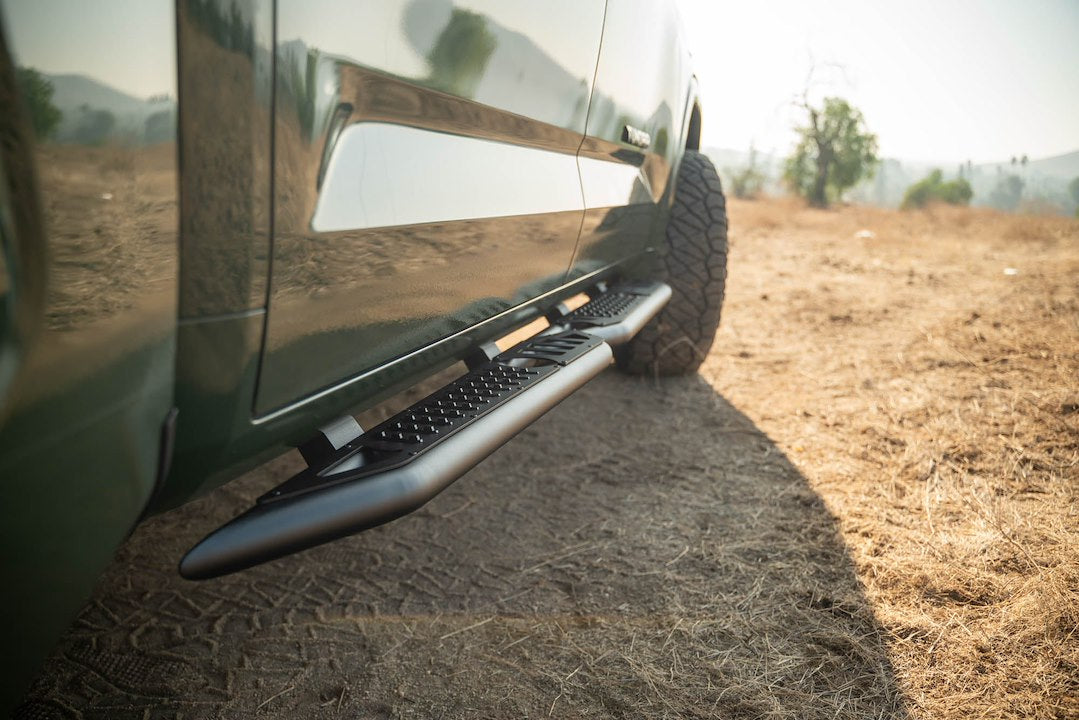 Dv8 Offroad Srtt2-01 Nerf Bar||2022_Toyota-Tundra-Crew-Max-Oe-Plus-Side-Ste-Installed-6.Jpg||94||dv8srtt201||1687540