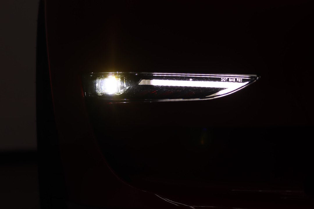 Alpharex Usa 210010 Driving/ Fog Light||210010_20.Jpg||95||alp210010||2211297