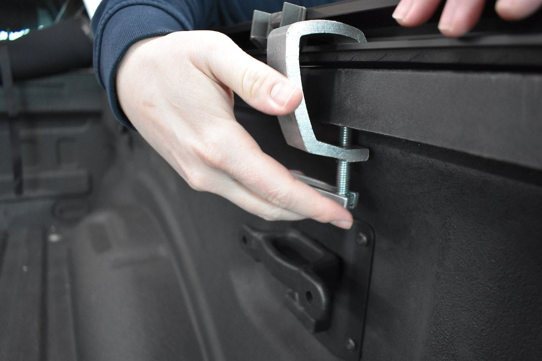 Product of Sawtooth STRETCH Soft Roll-Up TTU025-22 Tonneau Cover