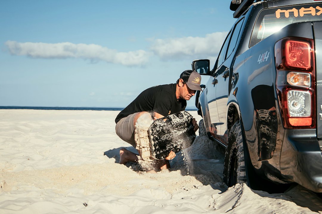 Product of Rhino-Rack Usa Mtxltbk Traction Mat