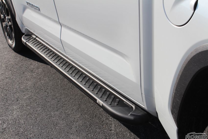 Product of Romik USA 61728419 RAL Series Running Board