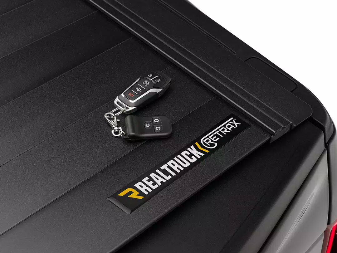 Retrax 90243 Tonneau Cover||90243_12.Png||95||rtx90243||2219009