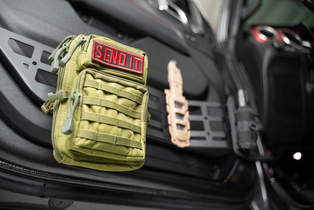 Dv8 Offroad Mpjl-05 Molle Cargo Panel||2018-2023-Jeep-Wrangler-Jl-_-Gladiator-Jt-Front-Door-Pocket03.Jpg||91||dv8mpjl05||1628305