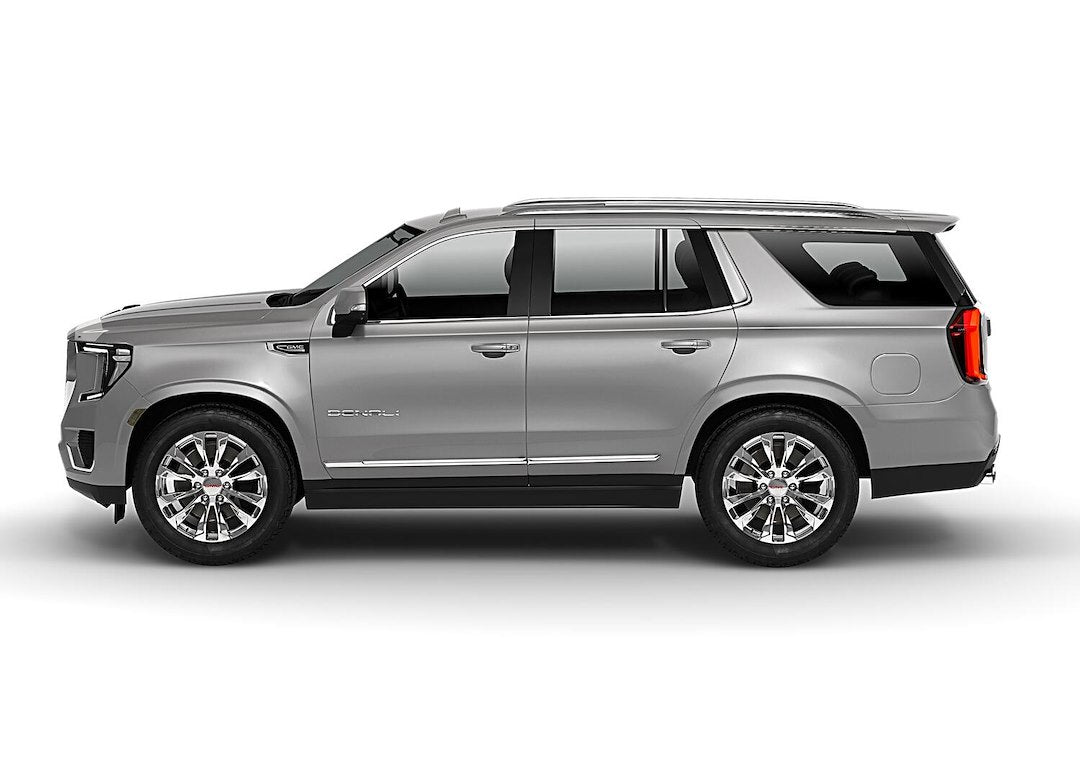 Auto Ventshade (Avs) 622180 Bug Shield||aeroskin_20gmcyukon_Chrome_622184_Sideangle.Jpg||88||v15622180||1762752