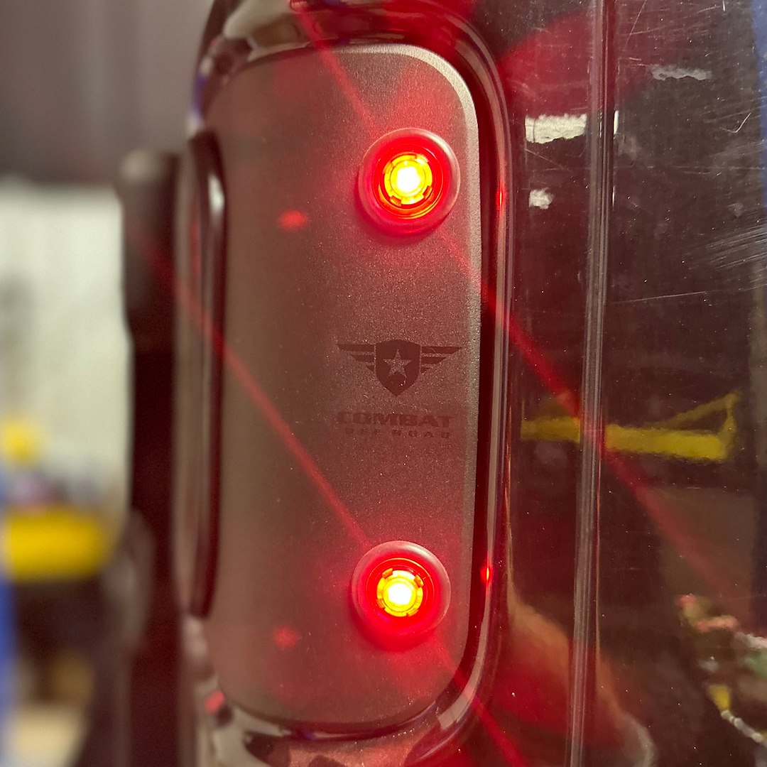 Combat Off Road 25-1050 Tail Light Assembly||25-1050_10.Jpg||95||cor251050||1686110