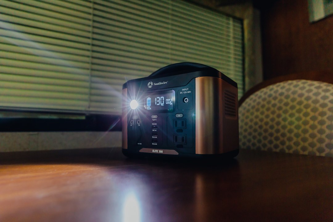 Product of Southwire Corp. 53251 Portable Power Bank