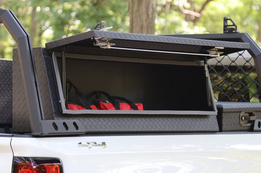 Product of Dee Zee DZ81TB Toolbox