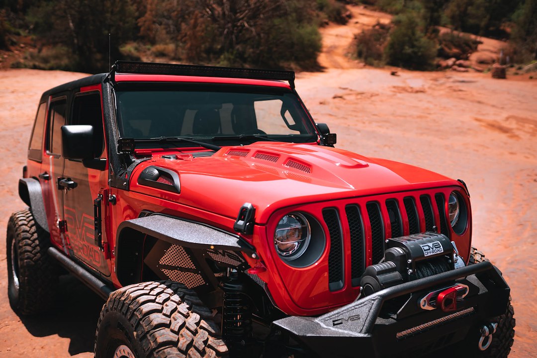 Dv8 Offroad Hdmbjl-01 Hood||jeep-Wrangler-Aftermarket-Hood.Jpg||91||dv8hdmbjl01||1627641