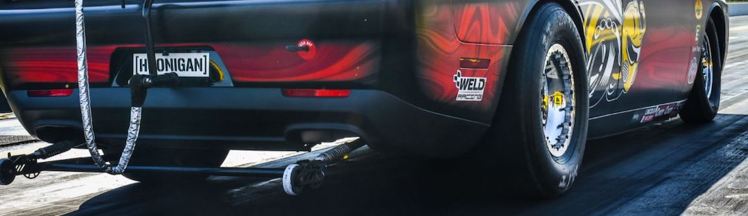 Product of Mickey Thompson Tires ET PRO Drag Radial 250851 P-355-60-15 P