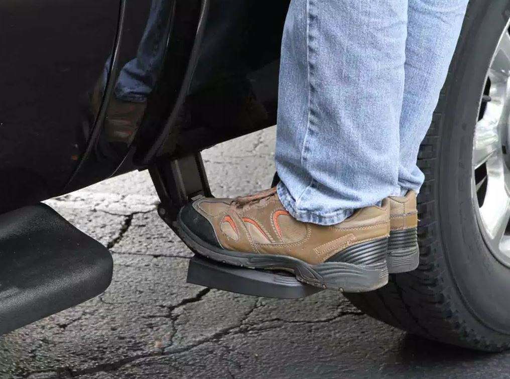 Product of Amp Research 75422-01a Truck Step