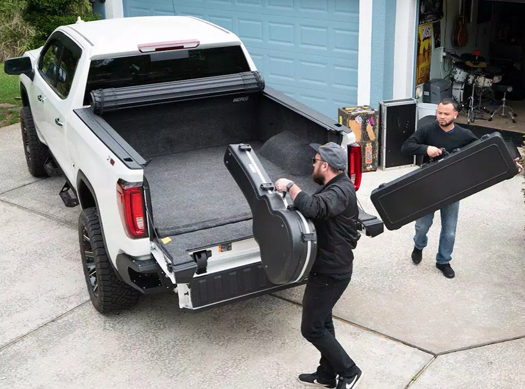 Bak Industries 80327 Tonneau Cover||rvlrx4s_Tonneau Cover_Blue_5.Jpg||93||b6580327||1768503