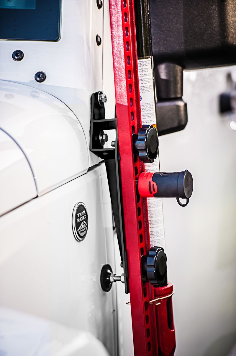 Product of Bolt Locks/ Strattec Security 7028648 Jack Mount