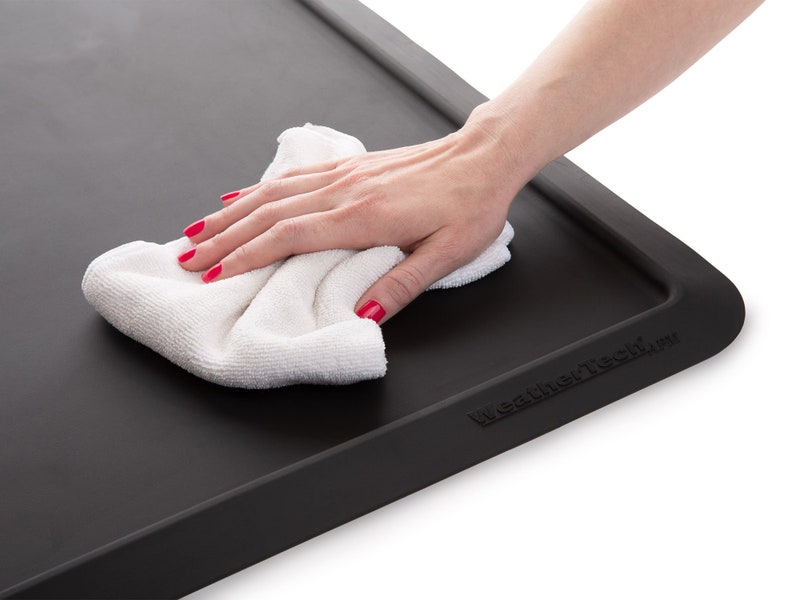 Weathertech (Usa) Apm4448b Work Mat||apm4448b_2.Jpg||87||w24apm4448b||2268127