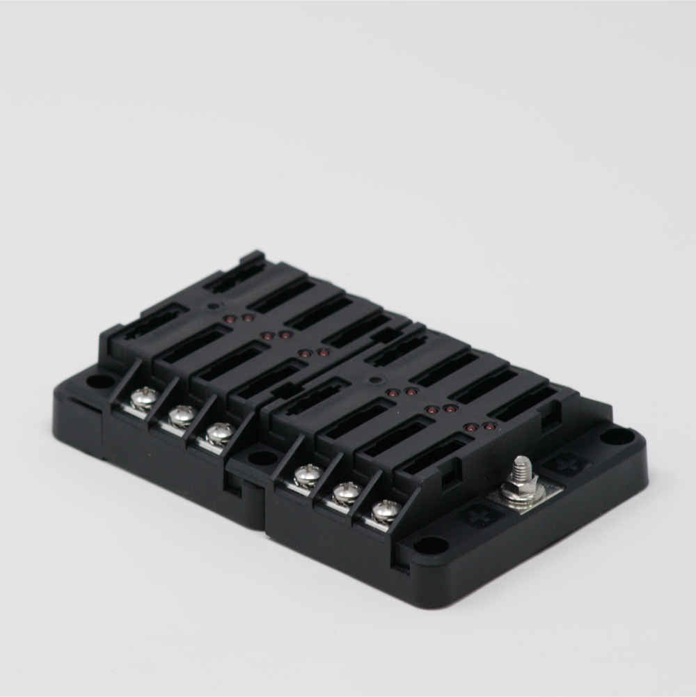 Egis 8029 Fuse Block||8029 - Iso - Fuse Block 12 Circuit - No Fuses No Cover - 1000-1000.Jpg||86||egi8029||1556206