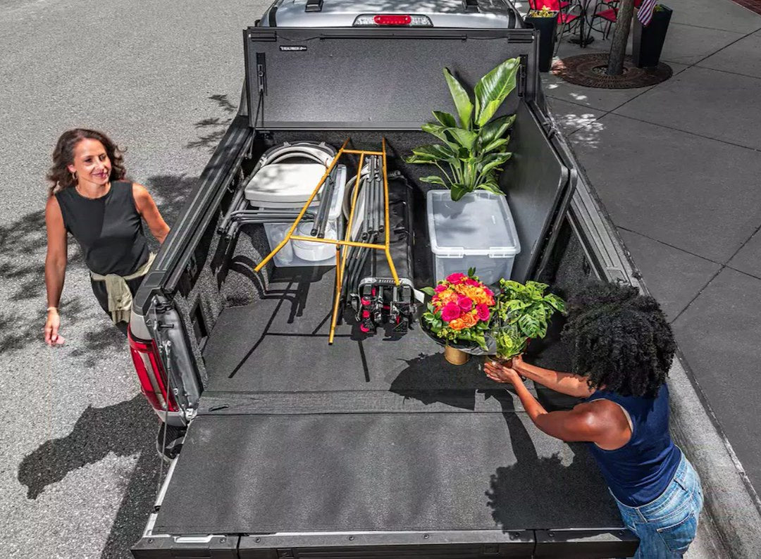 Bak Industries 448441 Tonneau Cover||bakflipmx4_Tonneau Cover_448_Gray_6.Jpg||91||b65448441||1769717