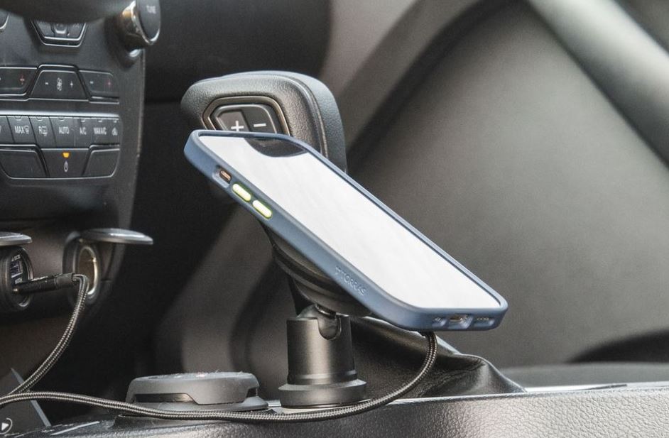 Product of Mob Armor Mag-Flex-Wc-Kit Usb Outlet