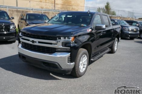 Product of Romik USA 20033419 RB2-T Series Running Board