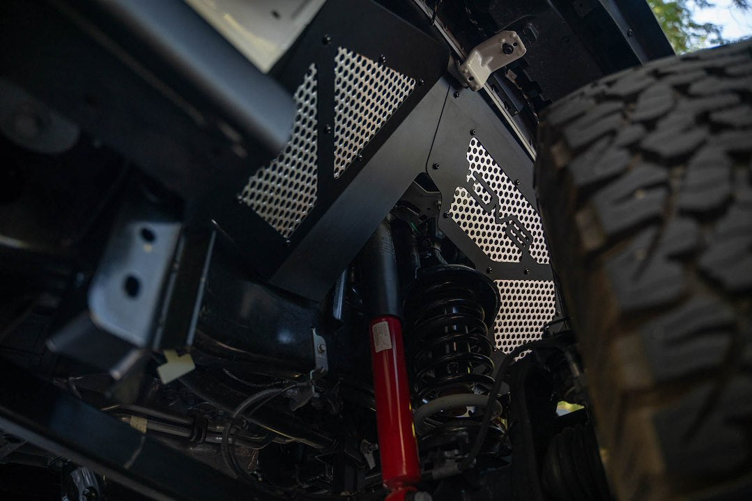 Dv8 Offroad Infend-06fb Inner Fender||2018-2024-Jeep-Wrangler-Jl-_-Gladiator-Jt-Front-Inner-Fenders-Installed-11.Jpg||95||dv8infend06fb||1627780