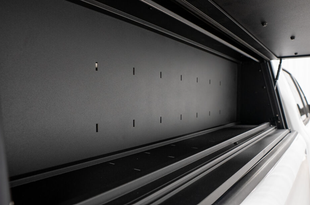 Leer 52100006 Truck Cap Storage Compartment||52100004_1.Png||86||l7752100006||2255488