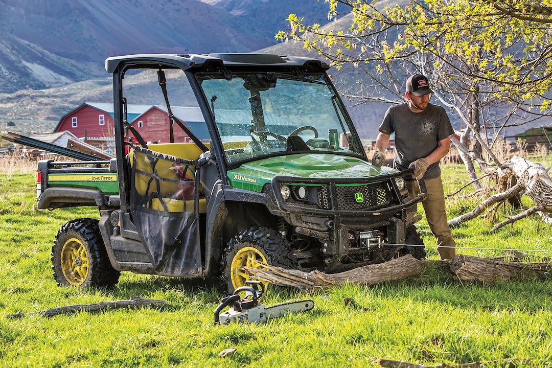 Warn 101045 Winch||101045 Vrx 45 - Winch Action John Deere 001.Jpg||89||w36101045||1710923