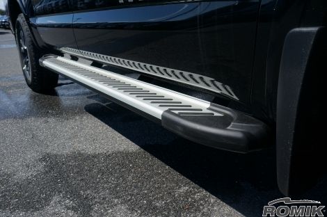 Product of Romik USA 61822418 RAL-T Series Running Board