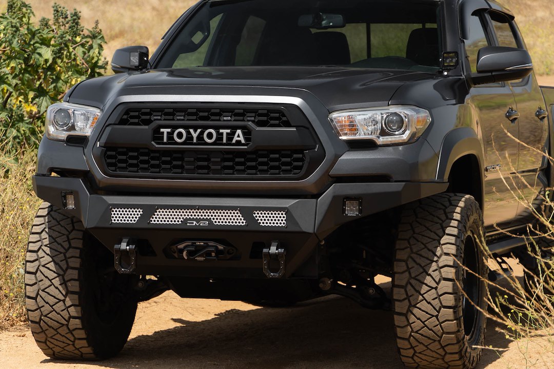 Dv8 Offroad Fbtt1-07 Bumper||2016-2023-Toyota-Tacoma-Mto-Series-Winch-Front-Bumper-Installed-3.Jpg||94||dv8fbtt107||1627327
