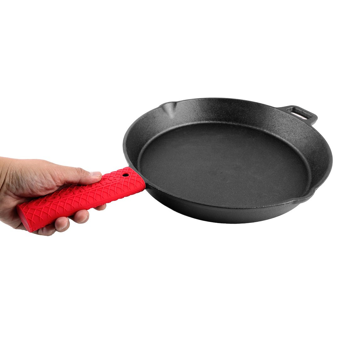 Product of Coghlan's 1905 Cooking Mitt