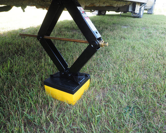 Snappad Cap1 Trailer Stabilizer Jack Stand Pad||cap1_4.Jpg||89||snpcap1||1253473