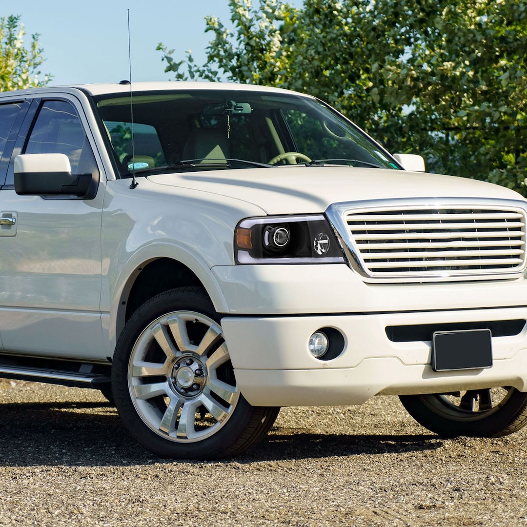 Product of Spec-D Tuning 2lhp-F15004jm-G3-Go Headlight Assembly