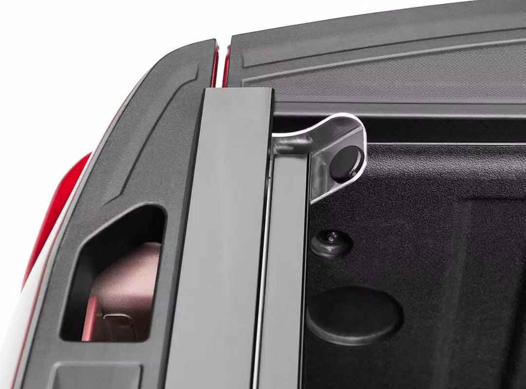 Bak Industries 39338 Tonneau Cover||revolverx2_Tonneau Cover_8.Jpg||95||b6539338||1766447