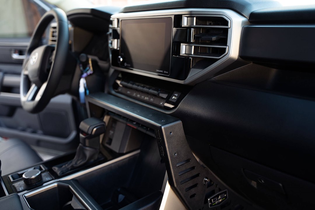 Dv8 Offroad Cct2-01 Molle Cargo Panel||4th-Gen-Tundra-Center-Console-Molle-Panel-Digital-Device-Mount.Jpg||91||dv8cct201||1626832