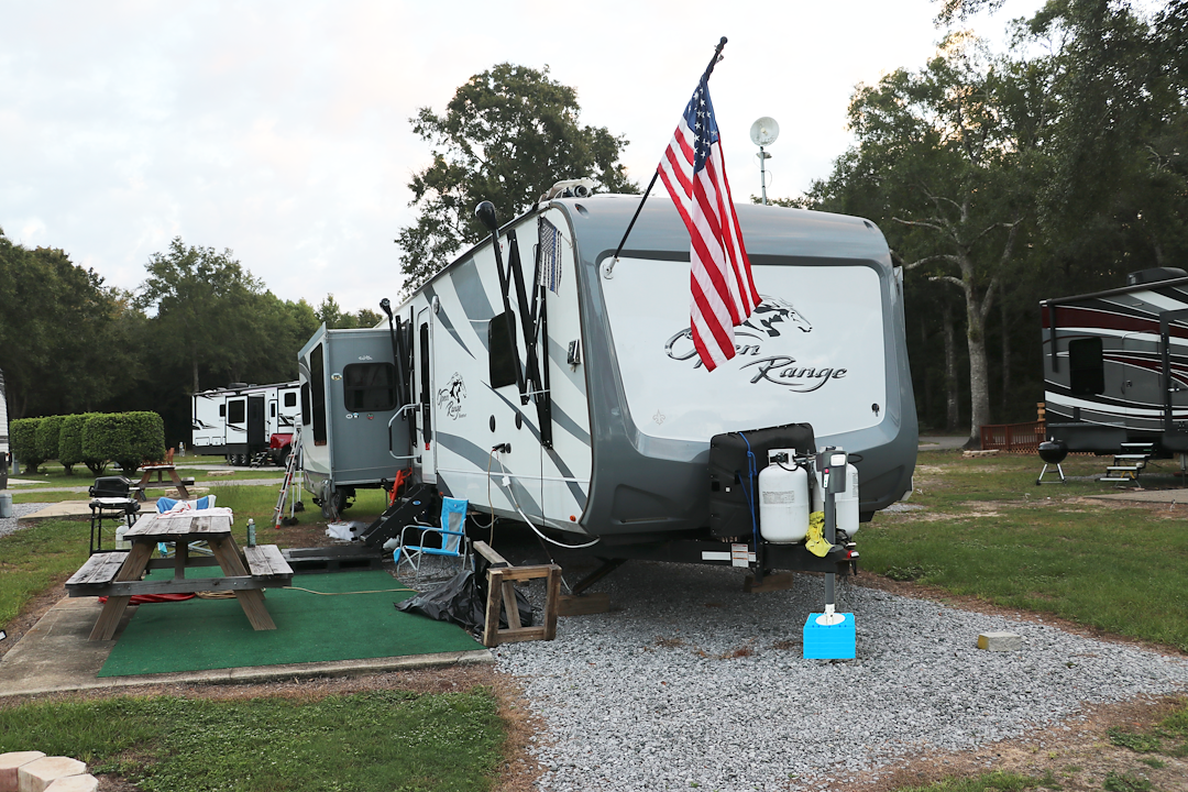 Product of Ultra-Fab Products 38-944055 5500 Pound Electric Trailer Tongue Jack