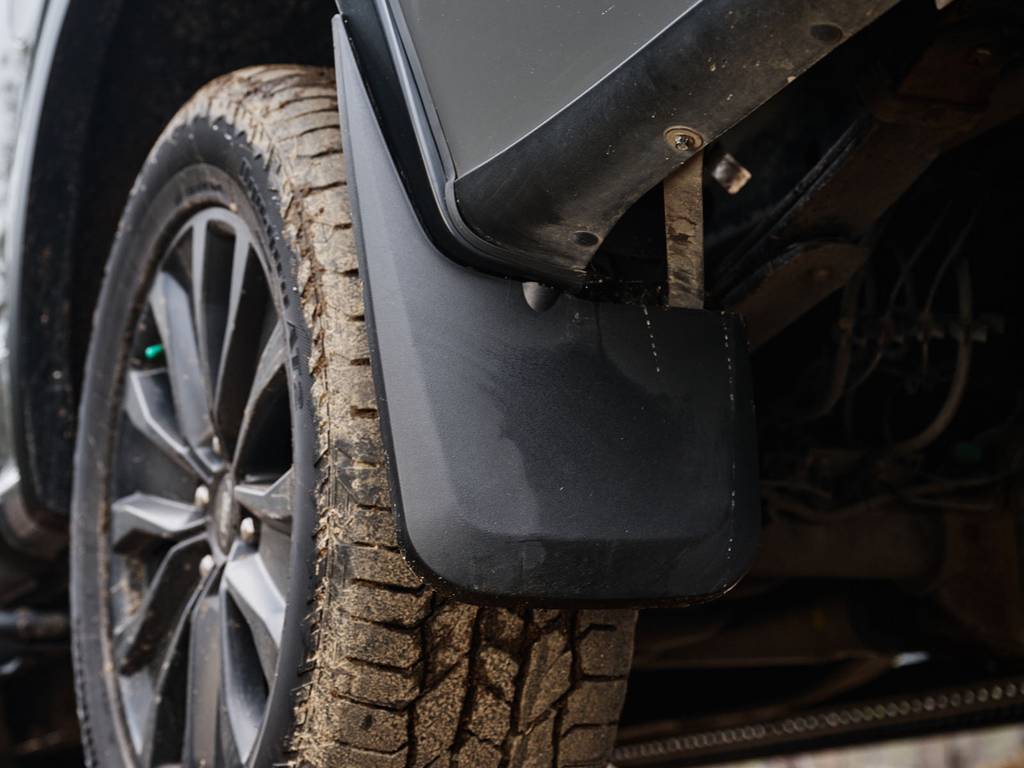 Husky Liner 56221 Mud Flap||56221_5.Jpeg||90||h2156221||2091636