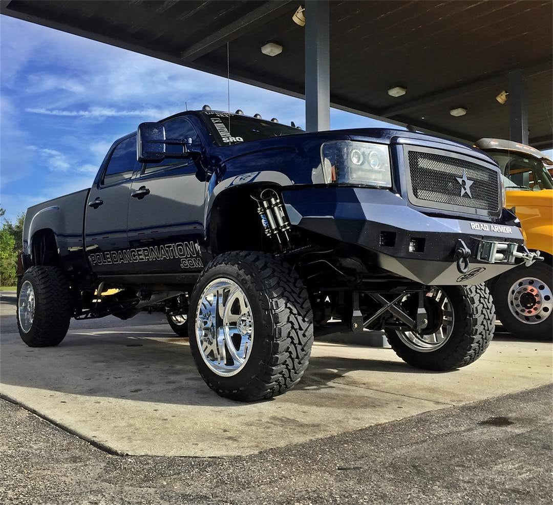 Road Armor 382r0b Bumper||382r0b_7.Jpg||95||rda382r0b||2259132
