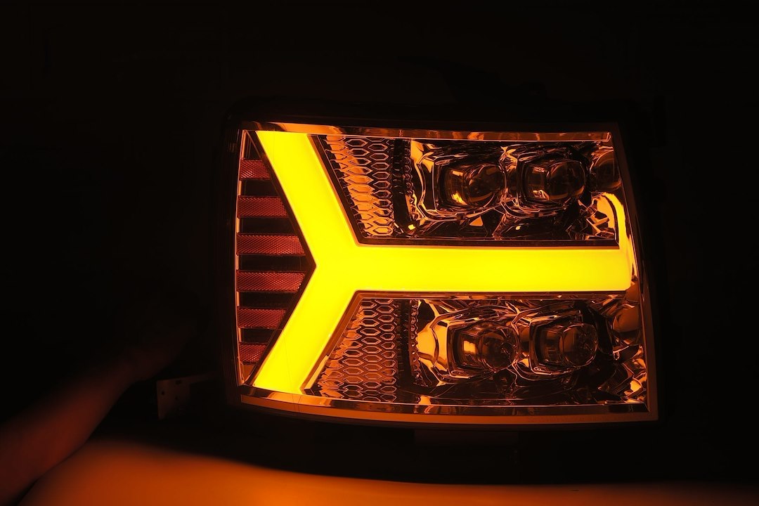 Alpharex Usa 880207 Headlight Assembly||880207_4.Jpg||88||alp880207||2236026
