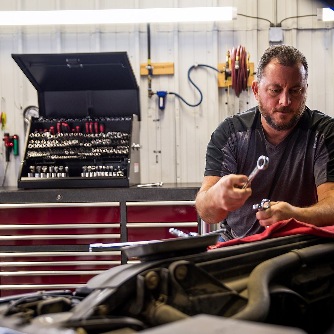 Product of Montezuma LA400B TRIANGLE® Toolbox